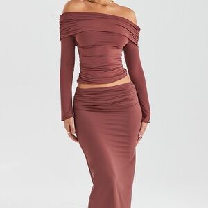 Chic Off-Shoulder Brown Skirt Set